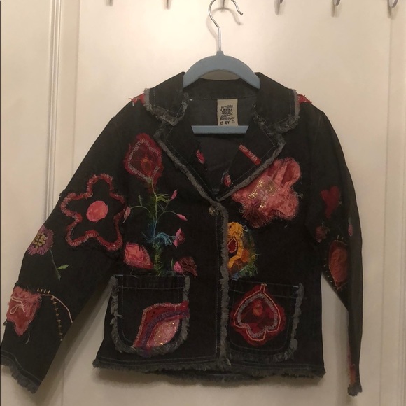 Jacket - Picture 1 of 8